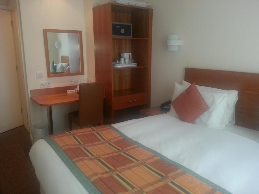 Sefton Express Hotel Ballasalla Room photo